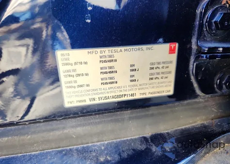 2013 Tesla Model S z USA, uszkodzony, nr VIN 5YJSA1AG8DFP11461